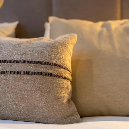 Prázdninový dům House Near The With Rooftop And Bbq *