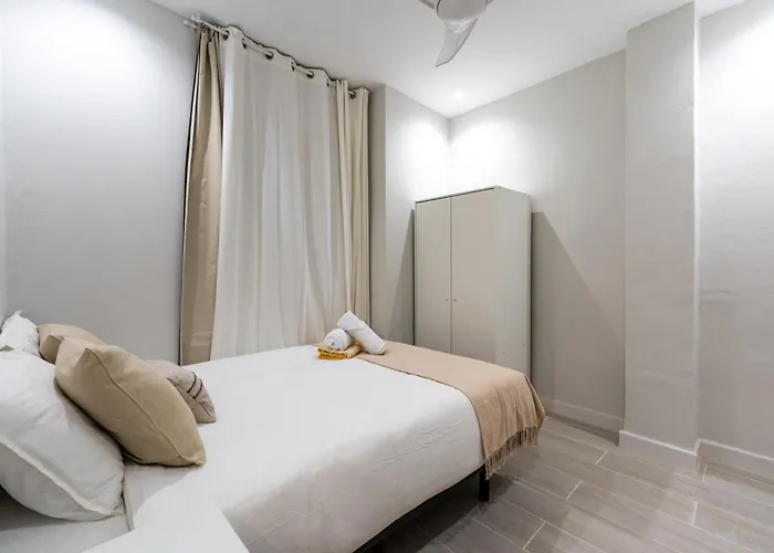 House Near The With Rooftop And Bbq *