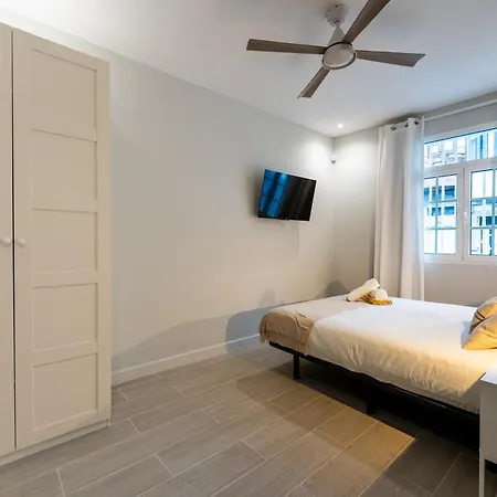 Semesterbostad House Near The With Rooftop And Bbq Las Palmas de Gran Canaria