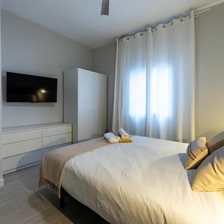 House Near The With Rooftop And Bbq * Las Palmas de Gran Canaria