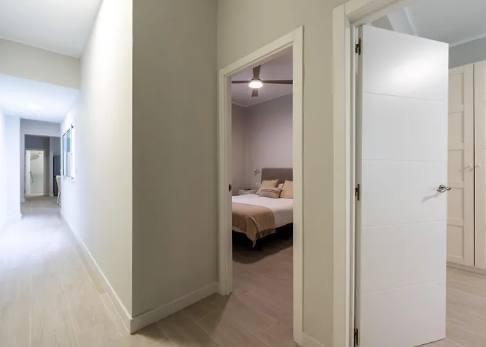 House Near The With Rooftop And Bbq *