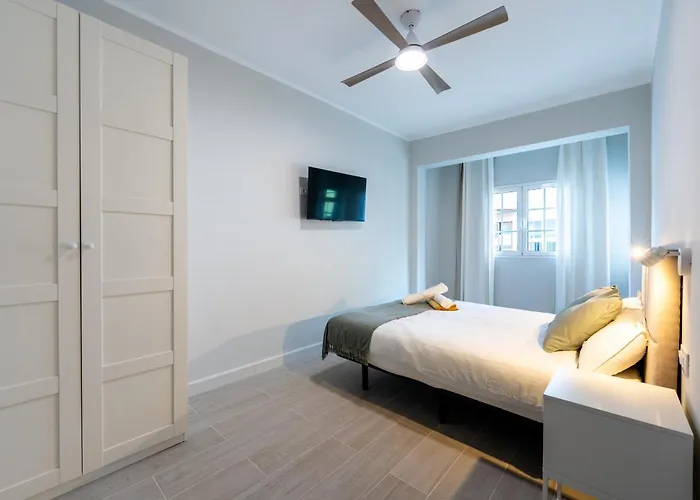 House Near The With Rooftop And Bbq